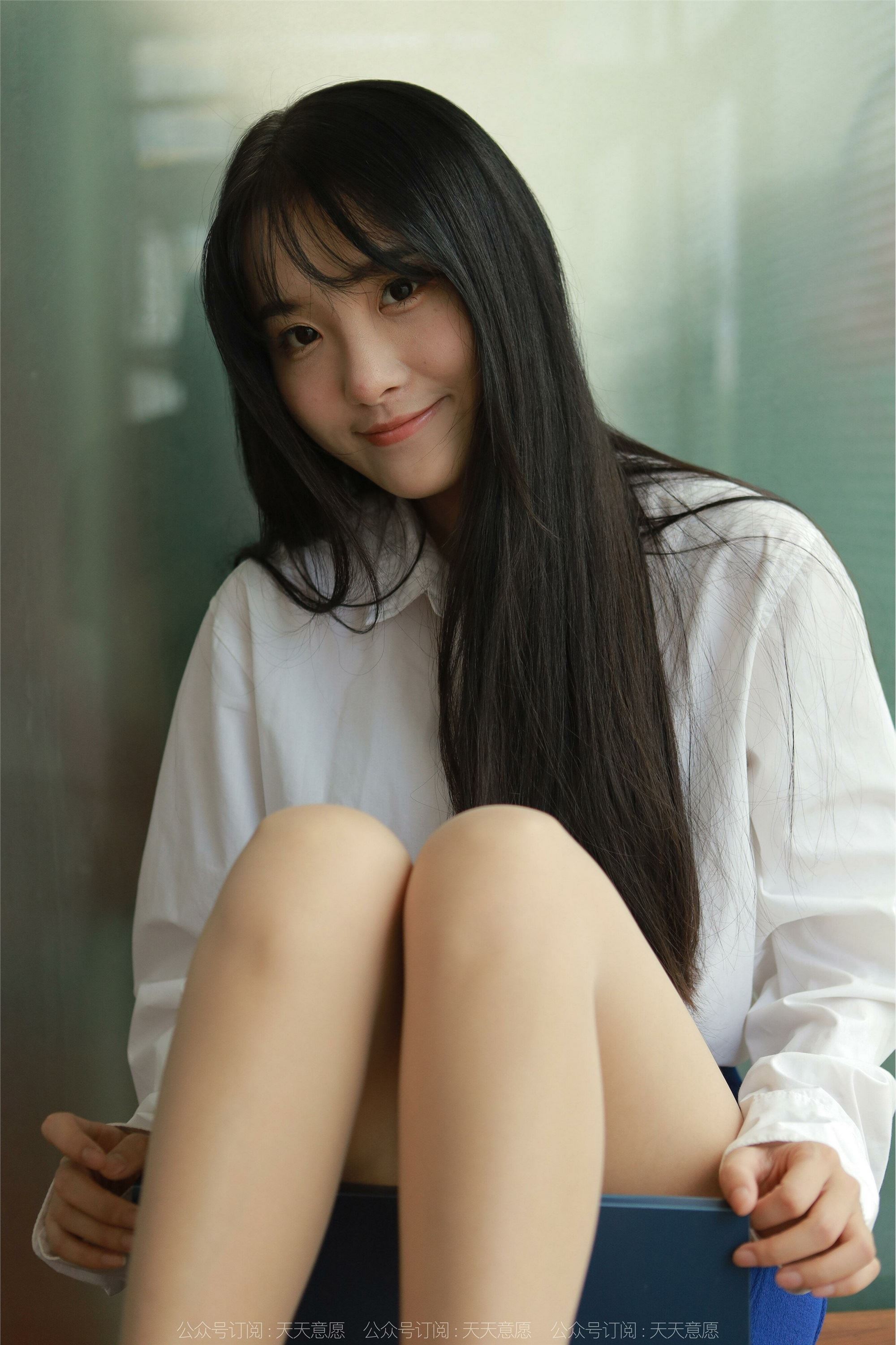 IESS异思趣向  2022.10.22 丝享家 1245 婉萍《美女文员》